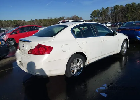 2013 Infiniti G37X из США, поврежденный, VIN JN1CV6AR4DM764157